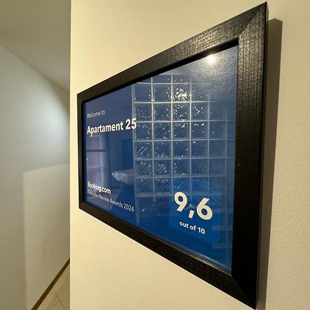 شقة Apartament 25 بيش المظهر الخارجي الصورة
