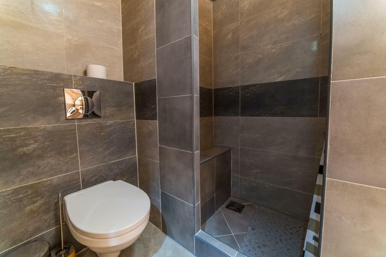 شقة Apartament 25 بيش المظهر الخارجي الصورة